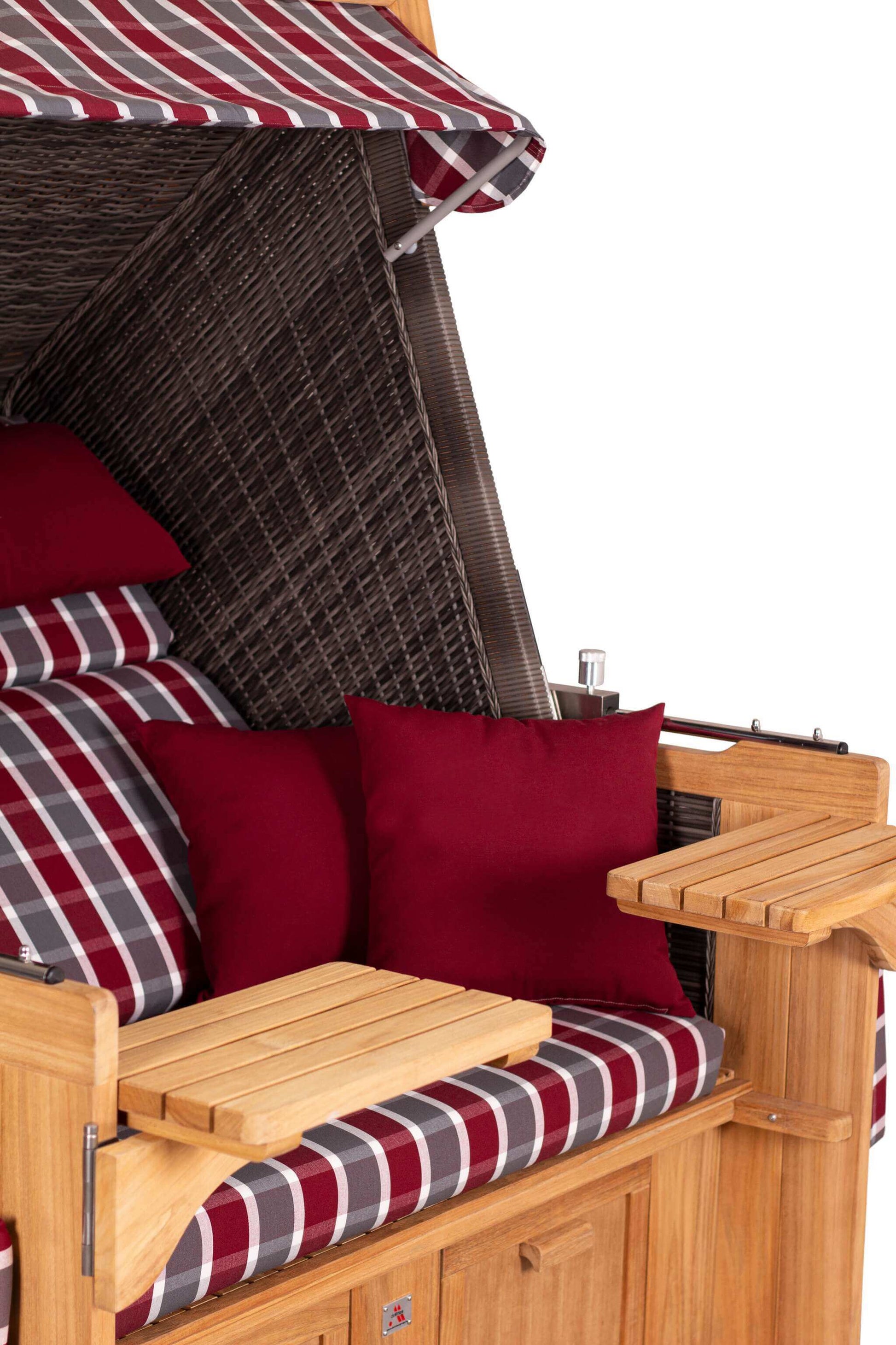 Strandkorb deVries PURE Friesland Sylt Teak PE stone grey Dessin 230 mit rot karierten Polstern und Tisch in XL oder XXL