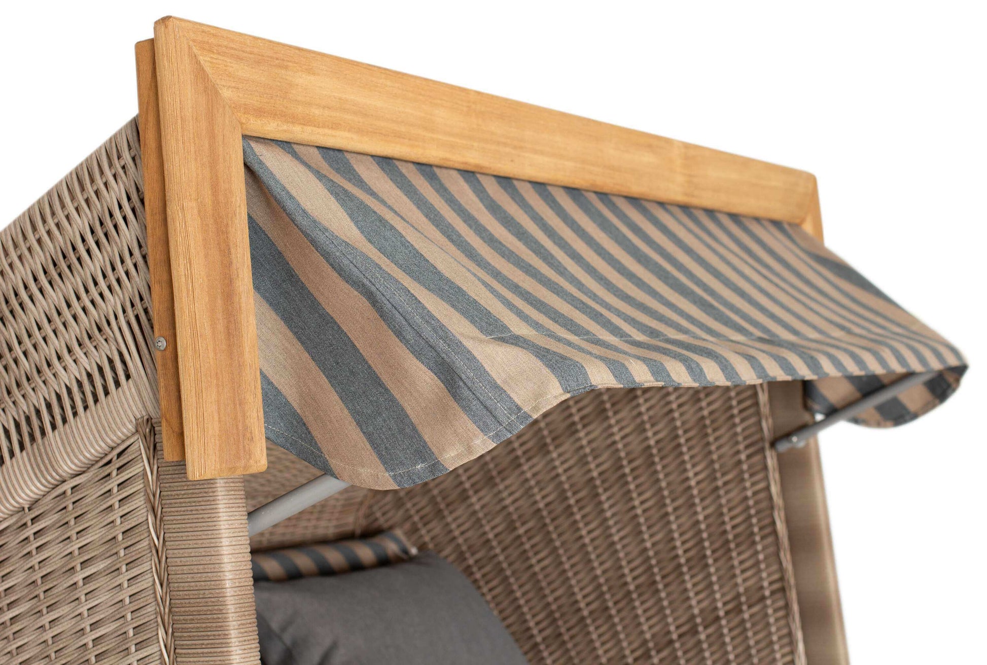 Strandkorb deVries PURE Friesland Sylt Teak PE white kubu Dessin 248 Detailansicht, Markise mit Streifen in Beige und Grau