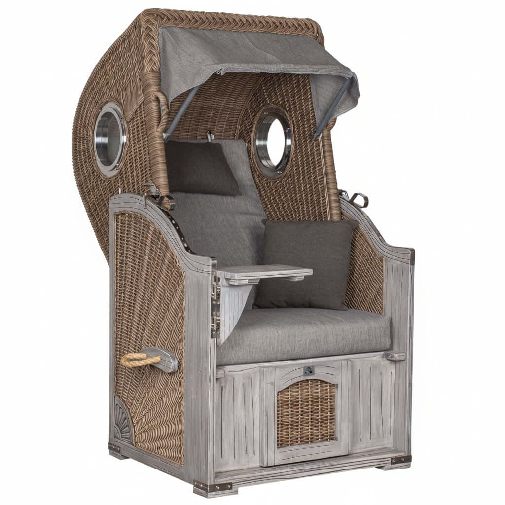 Strandkorb deVries PURE Seemöwe Vintage PE white kubu S Größe mit Bullaugen und Mahagoniholz grey washed im Dessin 466