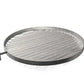 Zubehörteile für HermaPro Edelstahl Gartenkamin – Funkenflugschutz, Grillrost und Abdeckhaube aus Edelstahl in Reihe angeordnet