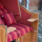 Strandkorb Seitentisch, 1x Klapptisch aus Teak geölt mit V2a Edelstahlbügel