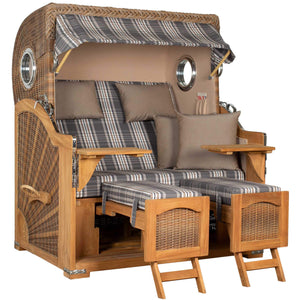 Strandkorb Mr. Deko Düne Grande Bullaugen Teak PE banana 2,5-Sitzer mit gestreiftem Bezug und praktischem Design.