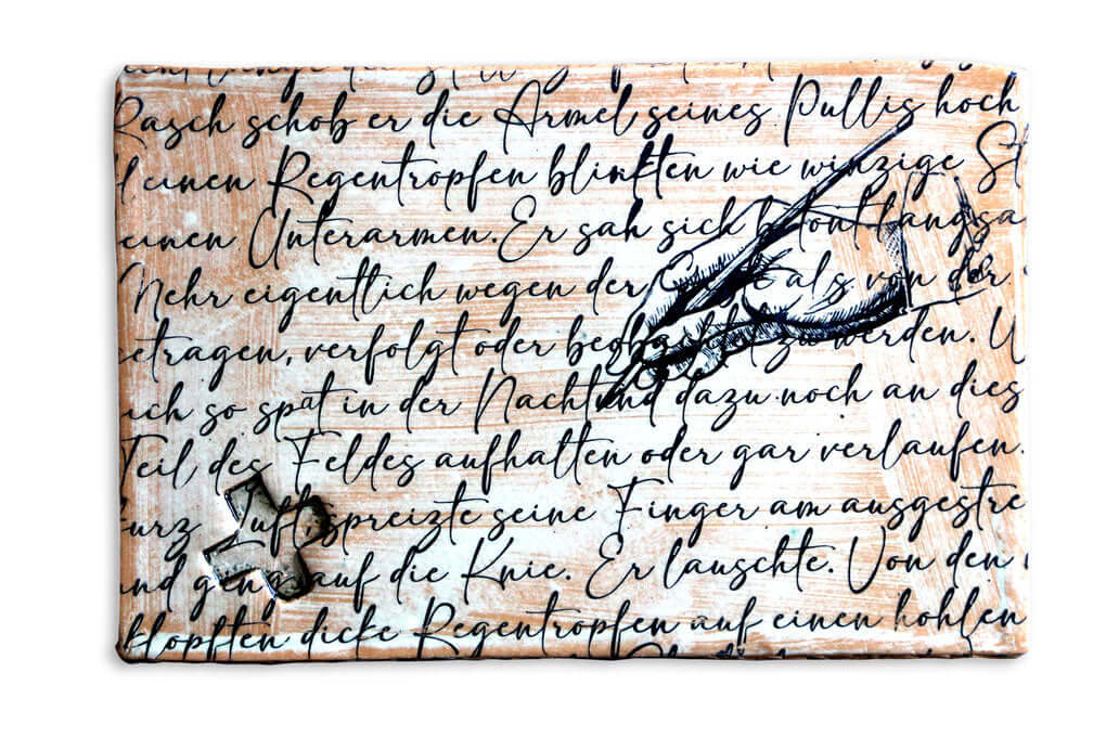 Küchenfliese 20x30 cm mit Schriften, Stift und Hand als dekorative Tonfliese für Küche oder Garten