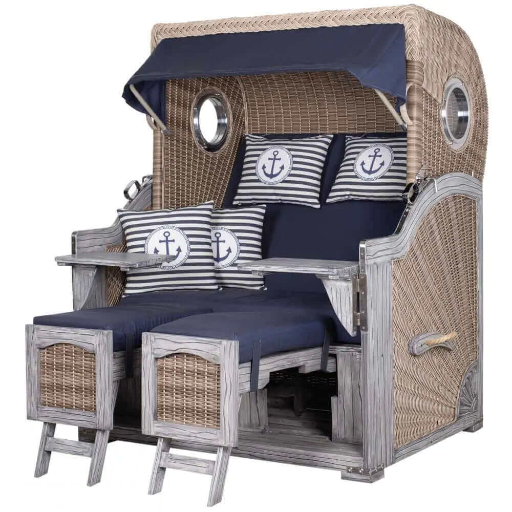 Strandkorb deVries PURE Seemöwe Vintage PE white kubu mit Bullaugen, Mahagoniholz grey washed, blaues Anker-Dessin, Größe wählbar