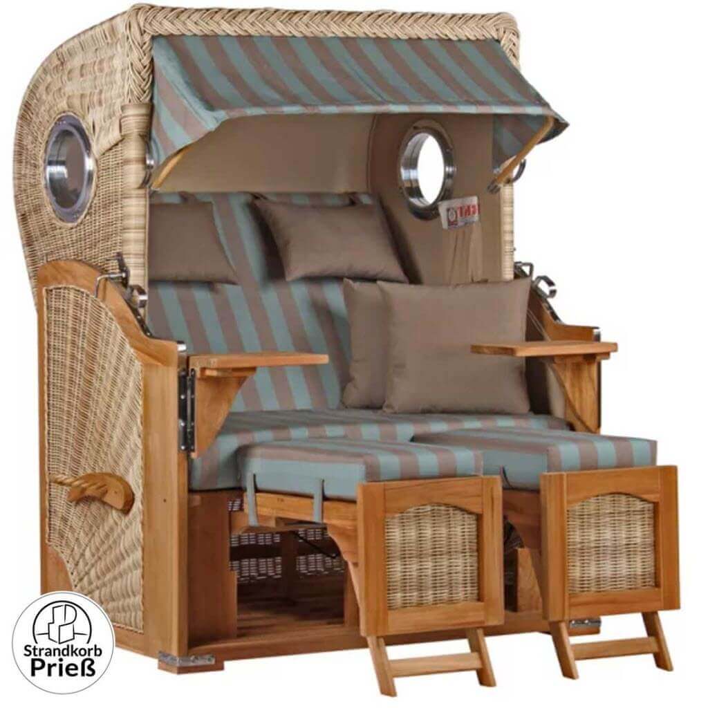 Strandkorb M Strandkorb r. Deko Düne Bullaugen Teak PE shell 2-Sitzer Dessin 520 auf Terrasse mit Fußstützen und Markise