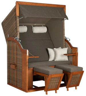 Strandkorb Tinnum Pinie PE griseum Dessin 574 sand beige weiß mit Volllieger, Klapptischen, Fußstützen und waschbaren Bezügen